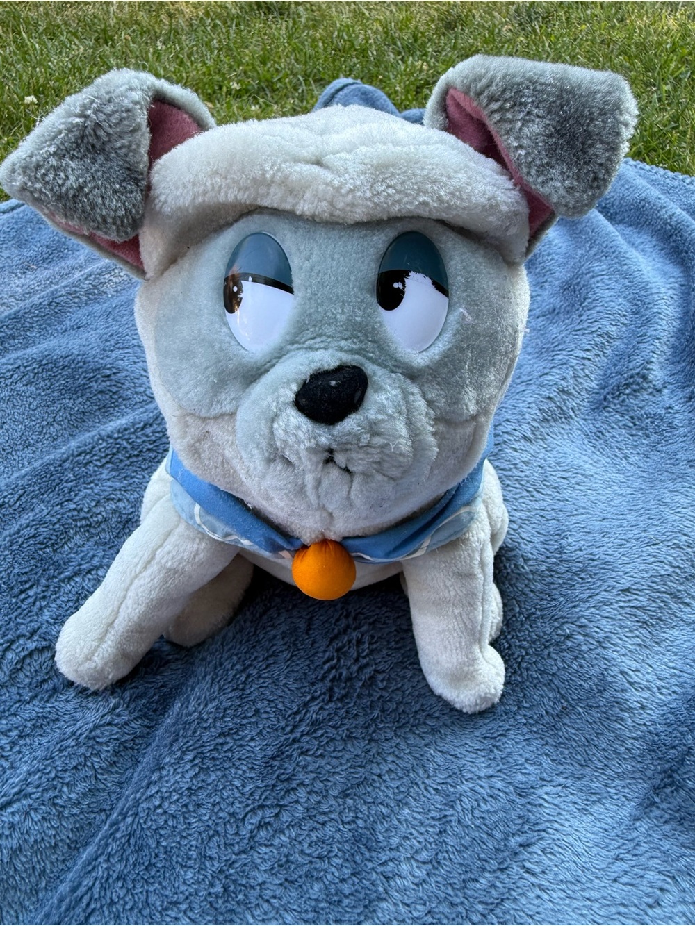 Puppy dog pals dog stuffed animal